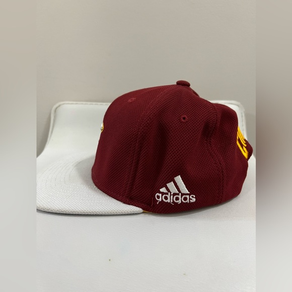 Cleveland Cavaliers Snapback Hat Wine Red - Picture 3 of 7